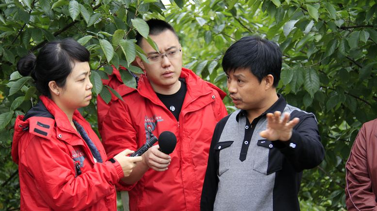 【热门】“舞动奇迹”为公益而战 刘雨欣涉足危险区不紧张